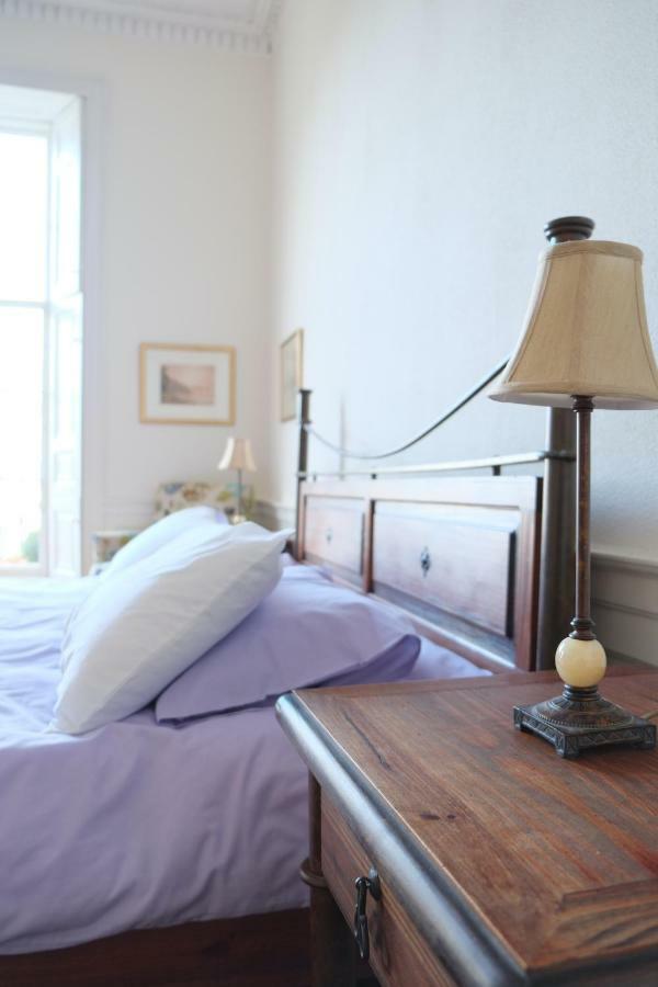 Stylish New Town Property: With Secure Off Street Parking Appartement Édimbourg